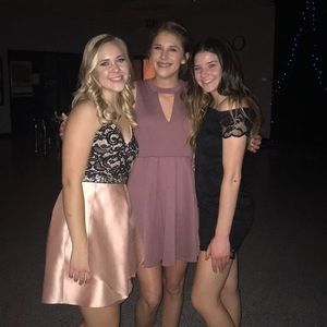 Meet your Posher, Macy